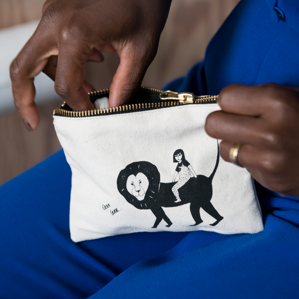 MINI POUCH BIG LION HELEN B